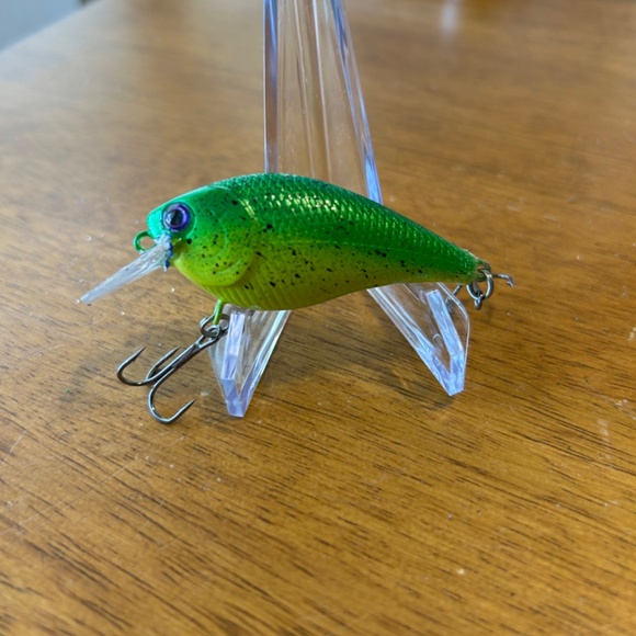 Custom Made Handcrafted Crankbait Topwater Fishing Lures - Picture 2 of 4